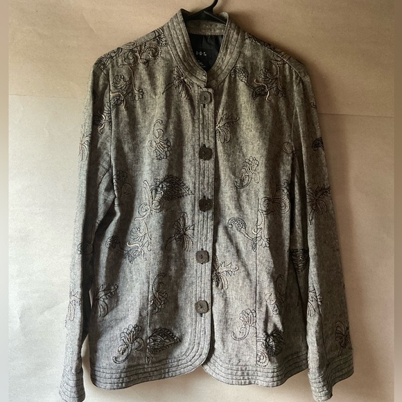 Jackets & Blazers - R Q T jacket. Embroidered. Linen blend. Gray. Size 14
